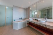 Gallery 01