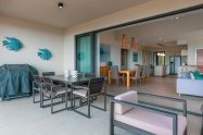 Gallery 01