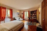 Gallery 01