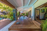 Gallery 01