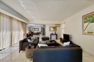 Gallery 01