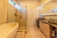Gallery 01