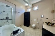 Gallery 01