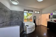 Gallery 01