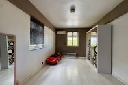 Gallery 01