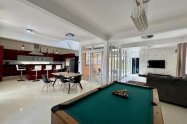 Gallery 01