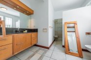 Gallery 01