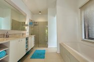 Gallery 01