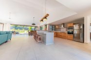 Gallery 01