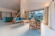 Gallery 01