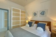 Gallery 01