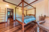 Gallery 01