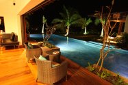 Gallery 01