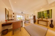 Gallery 01