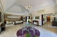 Gallery 01