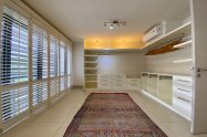Gallery 01