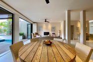 Gallery 01