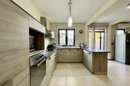 Gallery 01