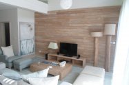 Gallery 01