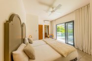 Gallery 01