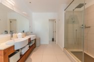 Gallery 01
