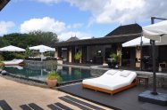 Gallery 01
