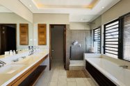 Gallery 01
