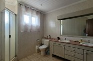 Gallery 01