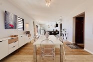 Gallery 01