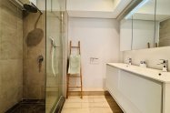Gallery 01
