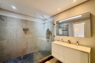 Gallery 01