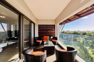 Gallery 01