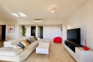 Gallery 01