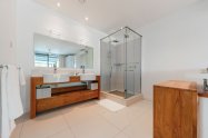 Gallery 01