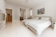 Gallery 01