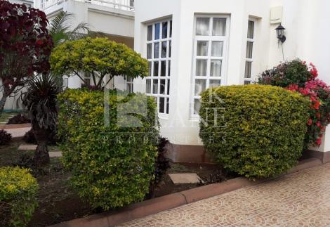 Spacious double storey house with direct mountain view