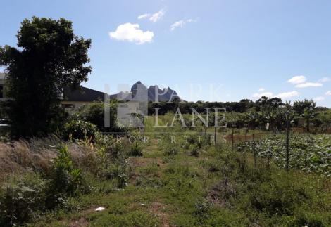 Magnificent land very well located at Saint Pierre
