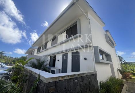 Townhouse for sale 5 minutes away from So'flo!