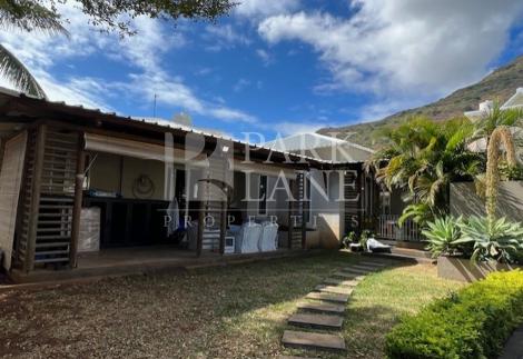 Cozy modern 3-bedroom oasis for sale in Tamarin