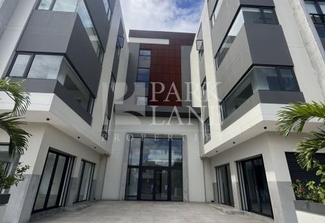Modern and secure office space in the heart of Ebene – 1,165 m