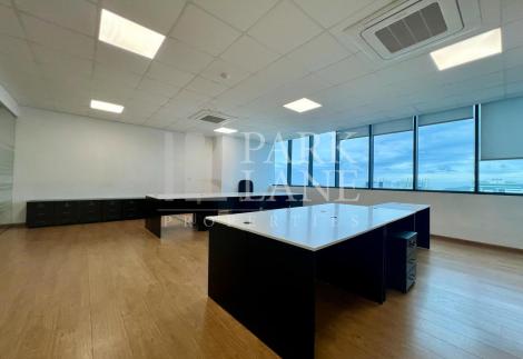  Partly fitted out office 331 m2 on the 12th Floor