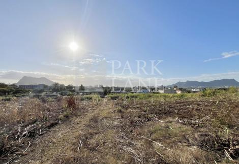 12-Acre Agricultural Plot in Industrial Zone – Ideal for Warehousing in Phoenix