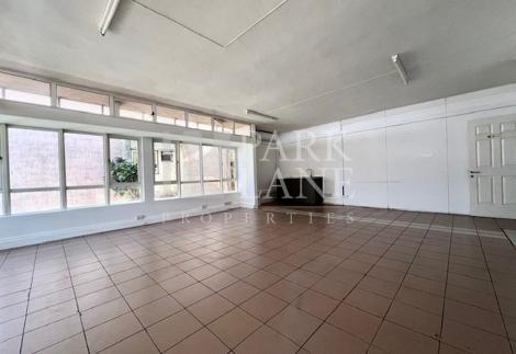 Ideal Office Space in the Heart of a Vibrant District