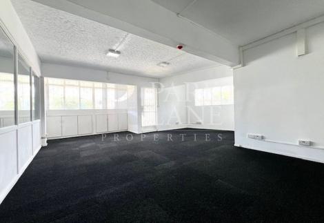 Spacious 231 m² Office on the First Floor in Quatre Bornes