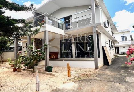 Belle Rose: Two Modern Homes on an Ideal Plot, Combining Comfort and Security