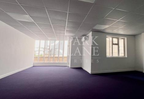 Office space in Quatre Bornes – Ideal for immediate business setup