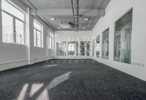 Professional office space with mezzanine in the heart of Rose Hill