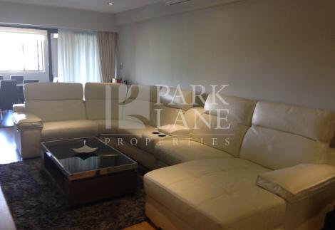 Modern 4th Floor Apartment with American Kitchen and Private Entrance in Beau Bassin