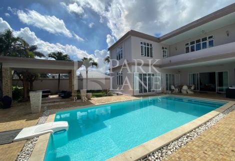 A spacious homestead in a calm residential area 