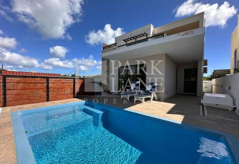 Charming house available for long term rental in Pereybere
